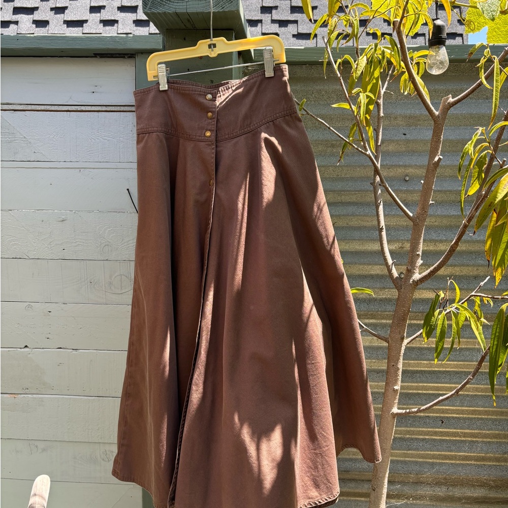 Vintage midi circle skirt